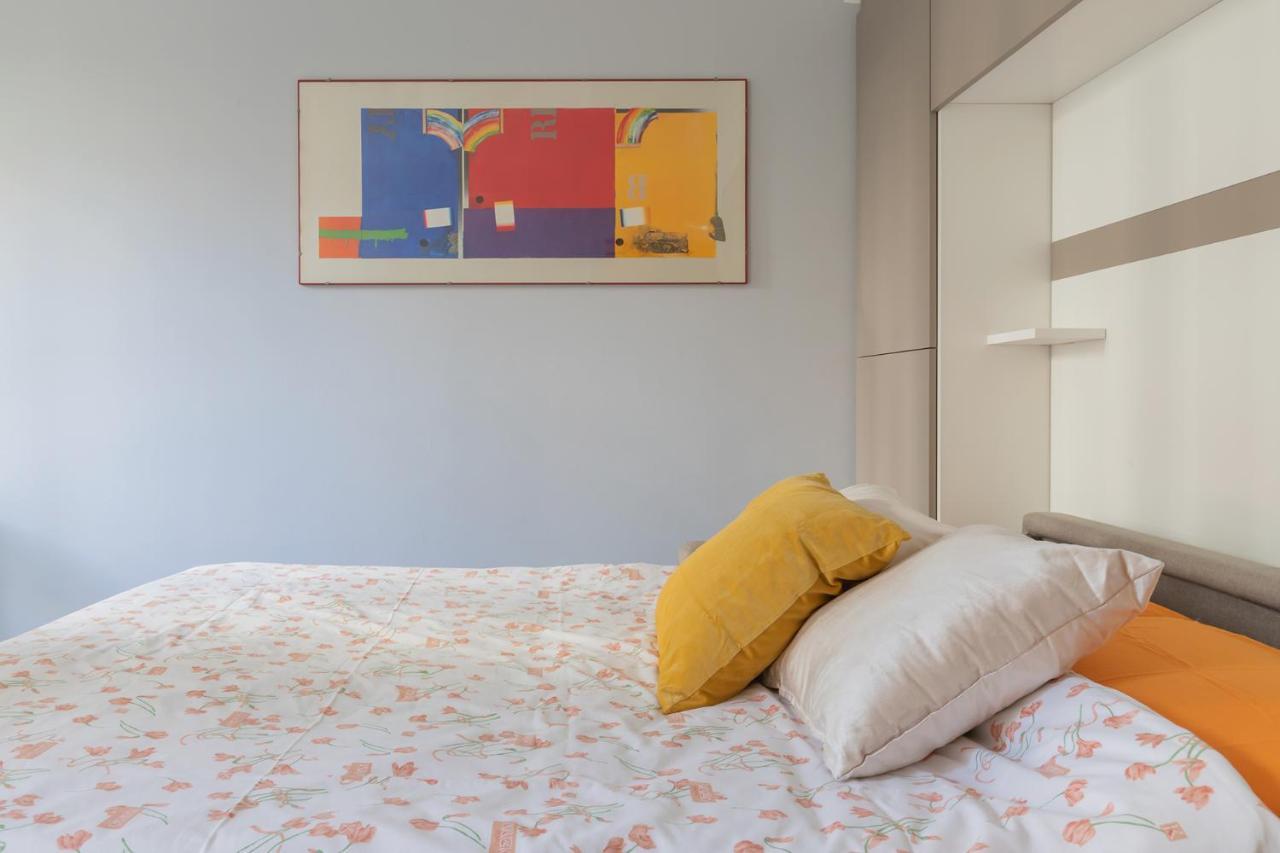20Mins From Duomo - Renovated Apt Near City Center Apartment Milan Exterior photo